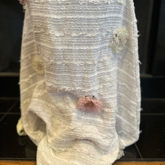 NWT Dream By Sister Jane Elegant Floral Embellished White Dress - Picture 6 of 12